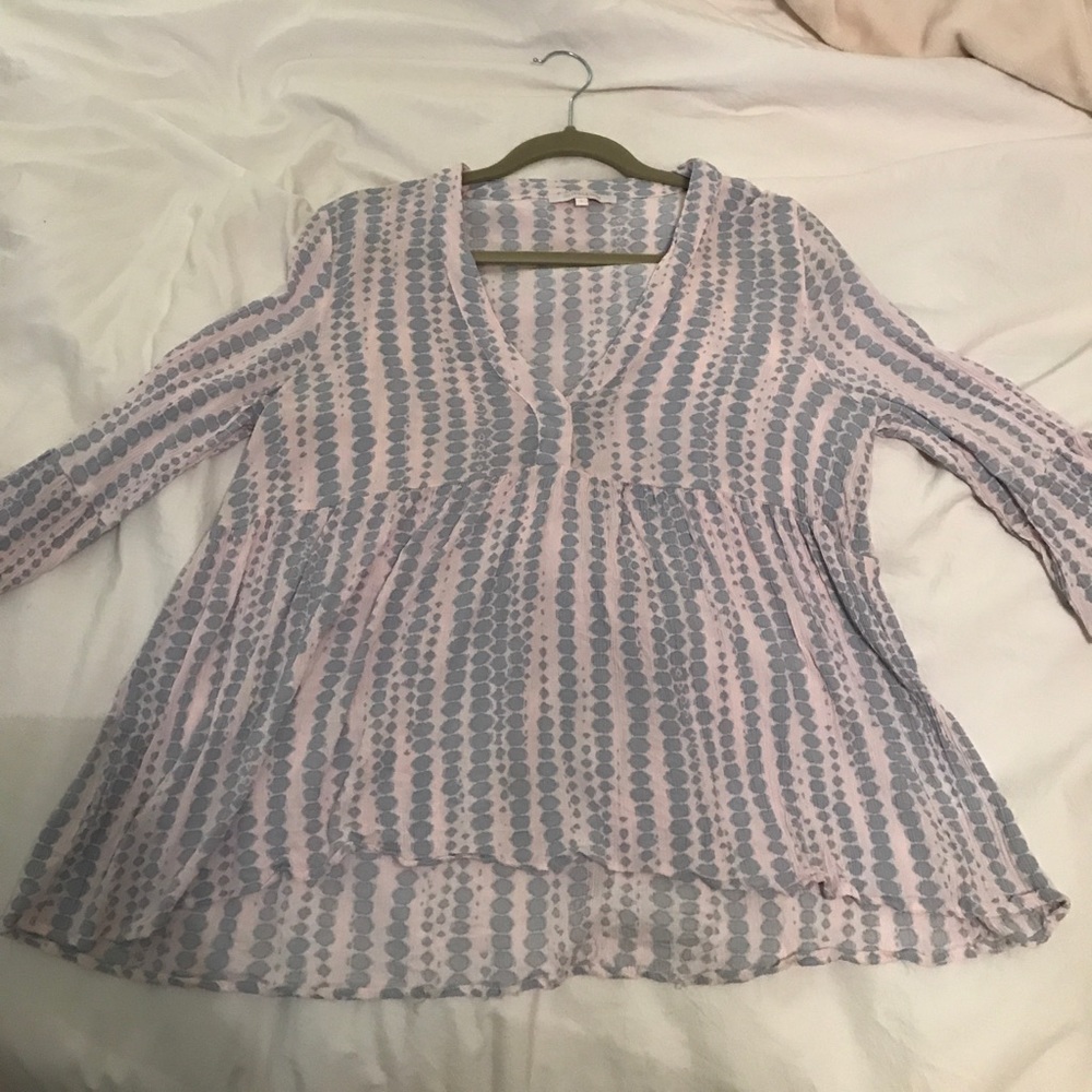 Pink and gray snake skin shirt